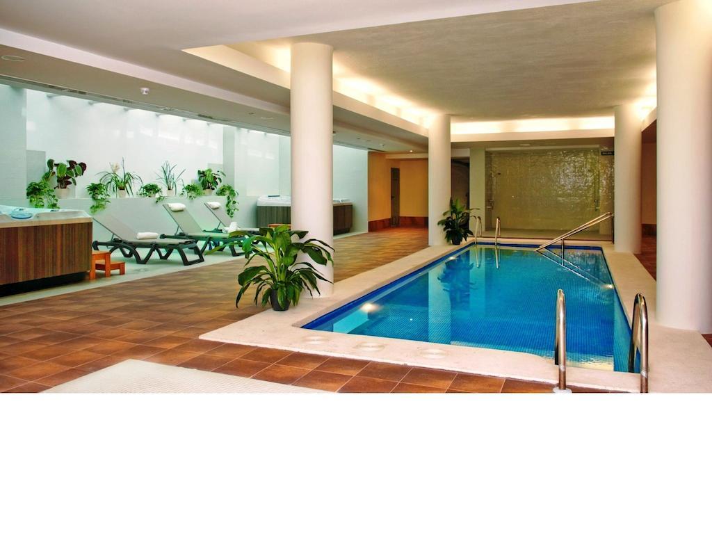 Ballesol Costablanca Senior Resort Mayores De 55 Anos Cala de Finestrat Dış mekan fotoğraf