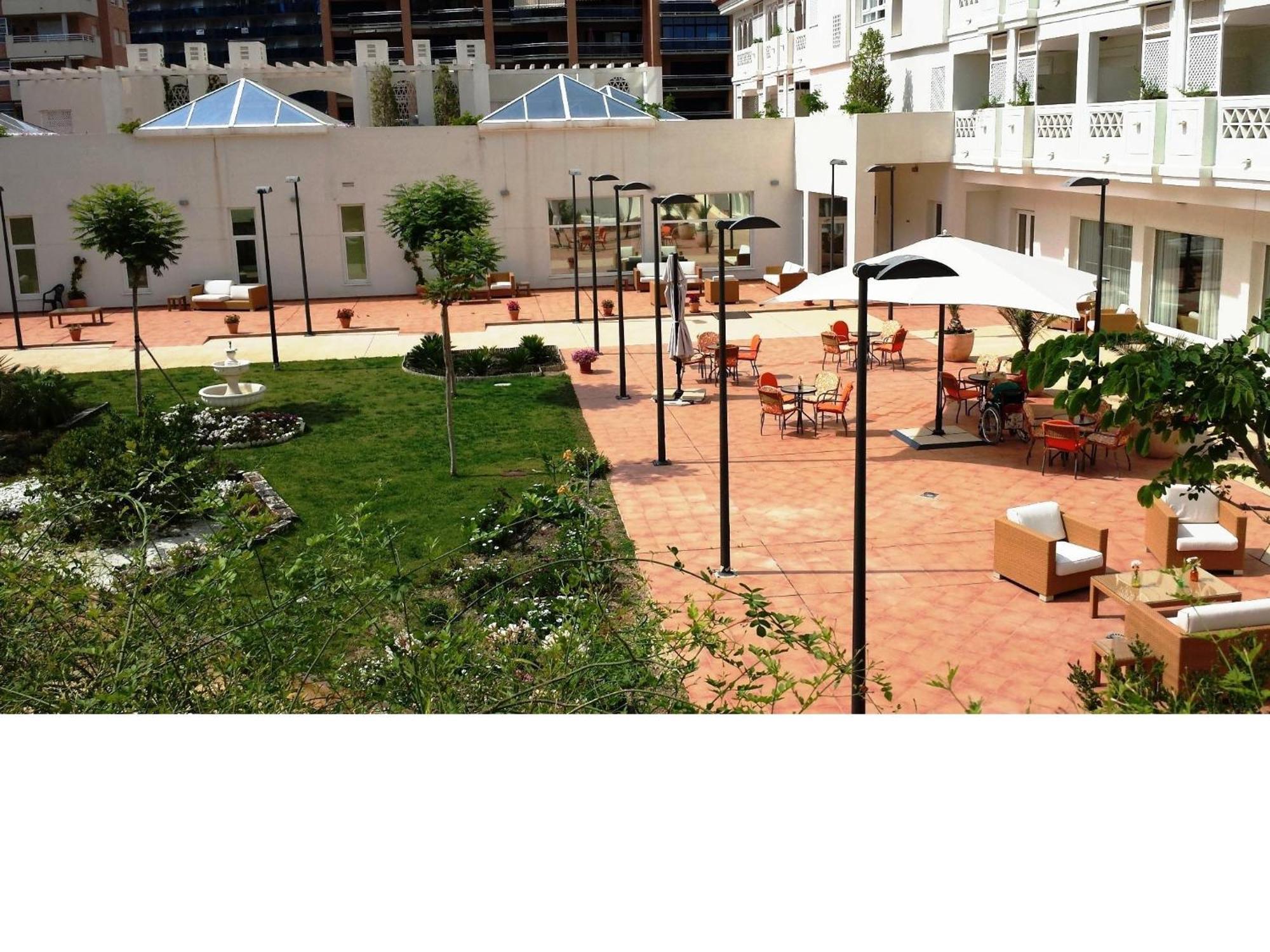 Ballesol Costablanca Senior Resort Mayores De 55 Anos Cala de Finestrat Dış mekan fotoğraf