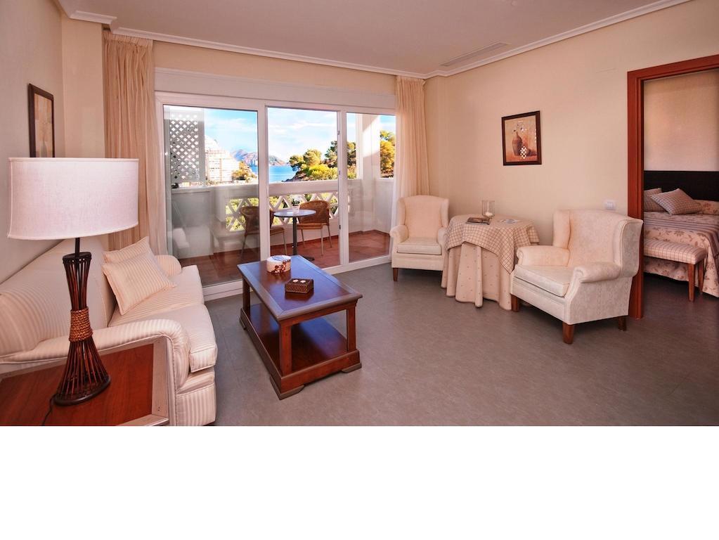 Ballesol Costablanca Senior Resort Mayores De 55 Anos Cala de Finestrat Oda fotoğraf